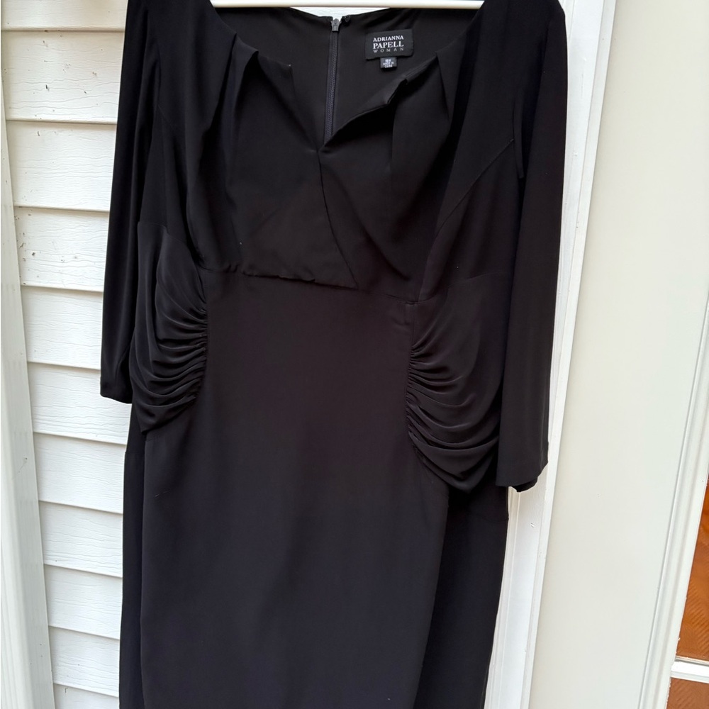 Adriana Papell sz18 W  Black dress